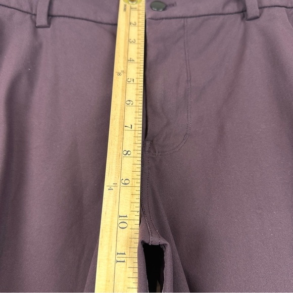 Lululemon Commission Shorts Chino Sz 36 Dark Adobe Maroon Active Outdoor Golf - Picture 7 of 10